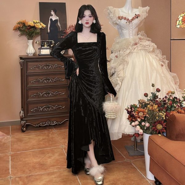 Black vintage long sleeve dress